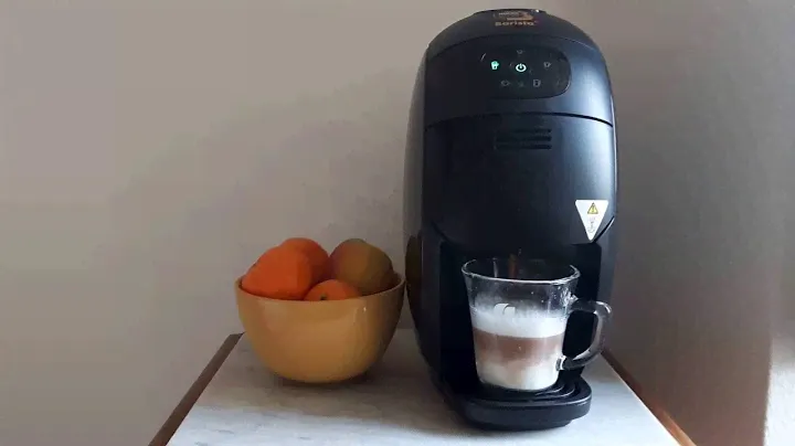 Nescafé Barista - Making a Latte Macchiato